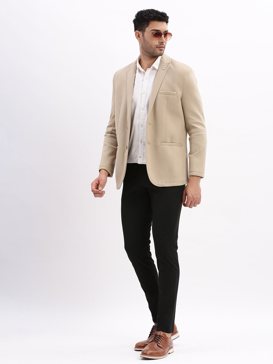 Men Solid Beige Single Breasted Blazer