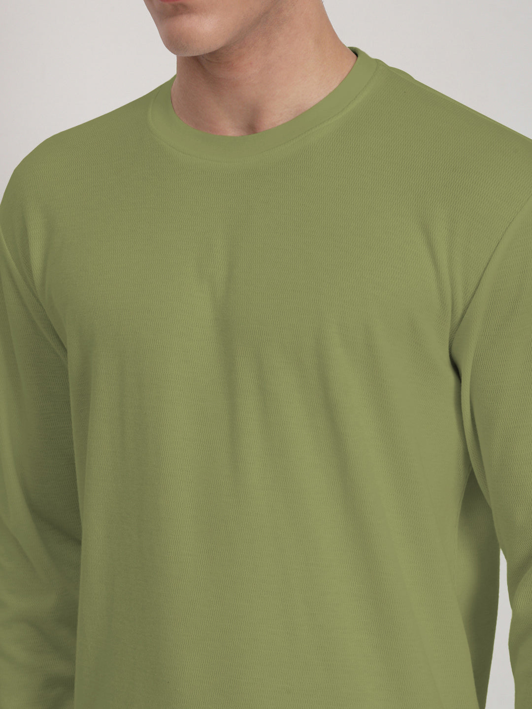 Men's Green Long Sleeves Round Neck Slim Fit T-Shirt