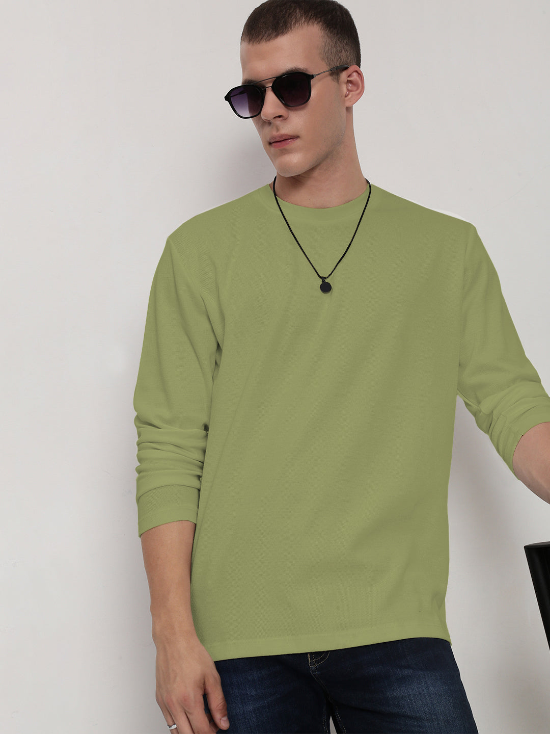 Men's Green Long Sleeves Round Neck Slim Fit T-Shirt