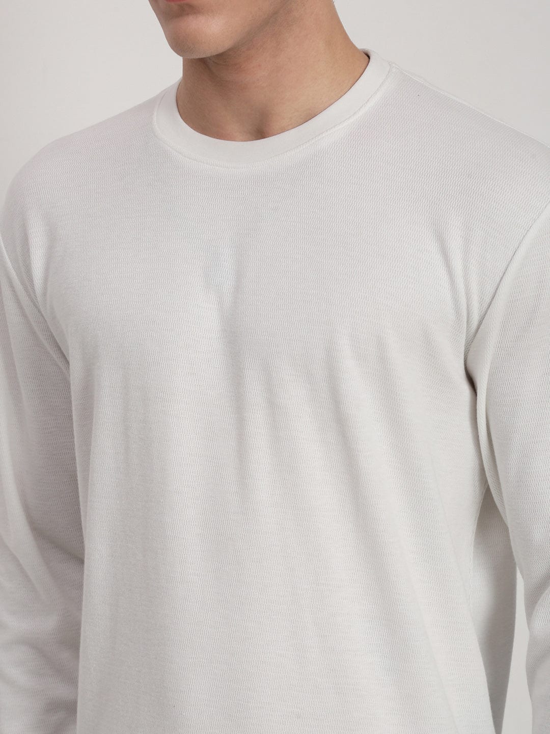 Men's White Round Neck Slim Fit T-Shirt