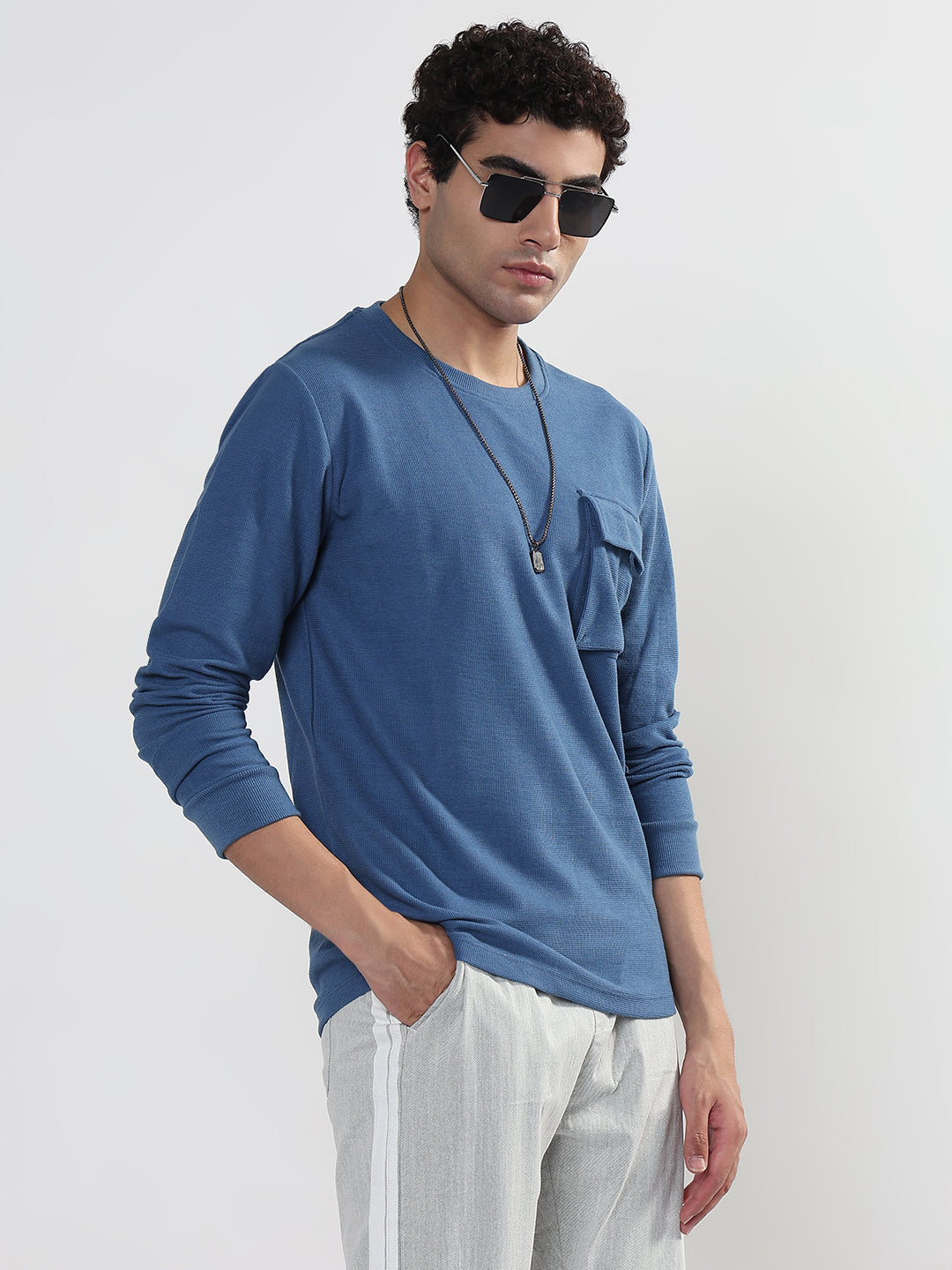 Men's Blue Regular Fit T-Shirt with Single Pocket
