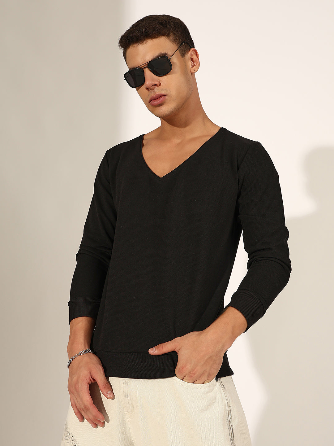 Men's Black V-Neck Full Sleeve T-Shirt with Ribbed Hem