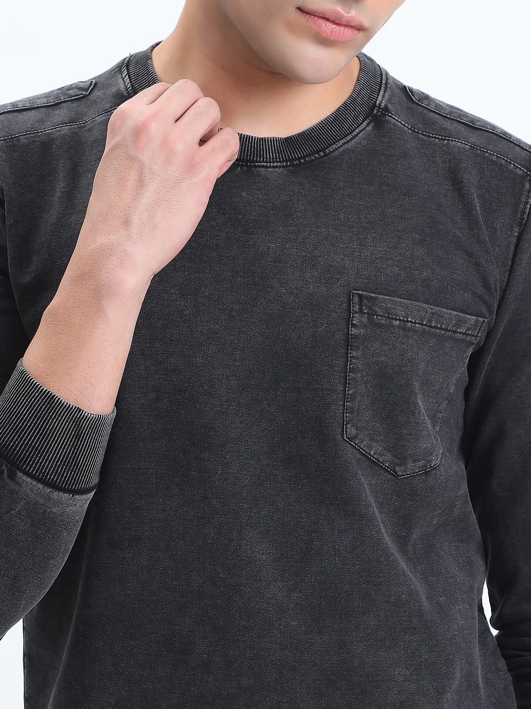 Men's Black Round Neck Ribbed Sweatshirt with Chest Pocket