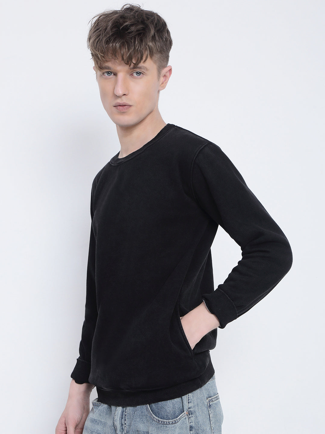 Men's Black Round Neck Sweatshirt