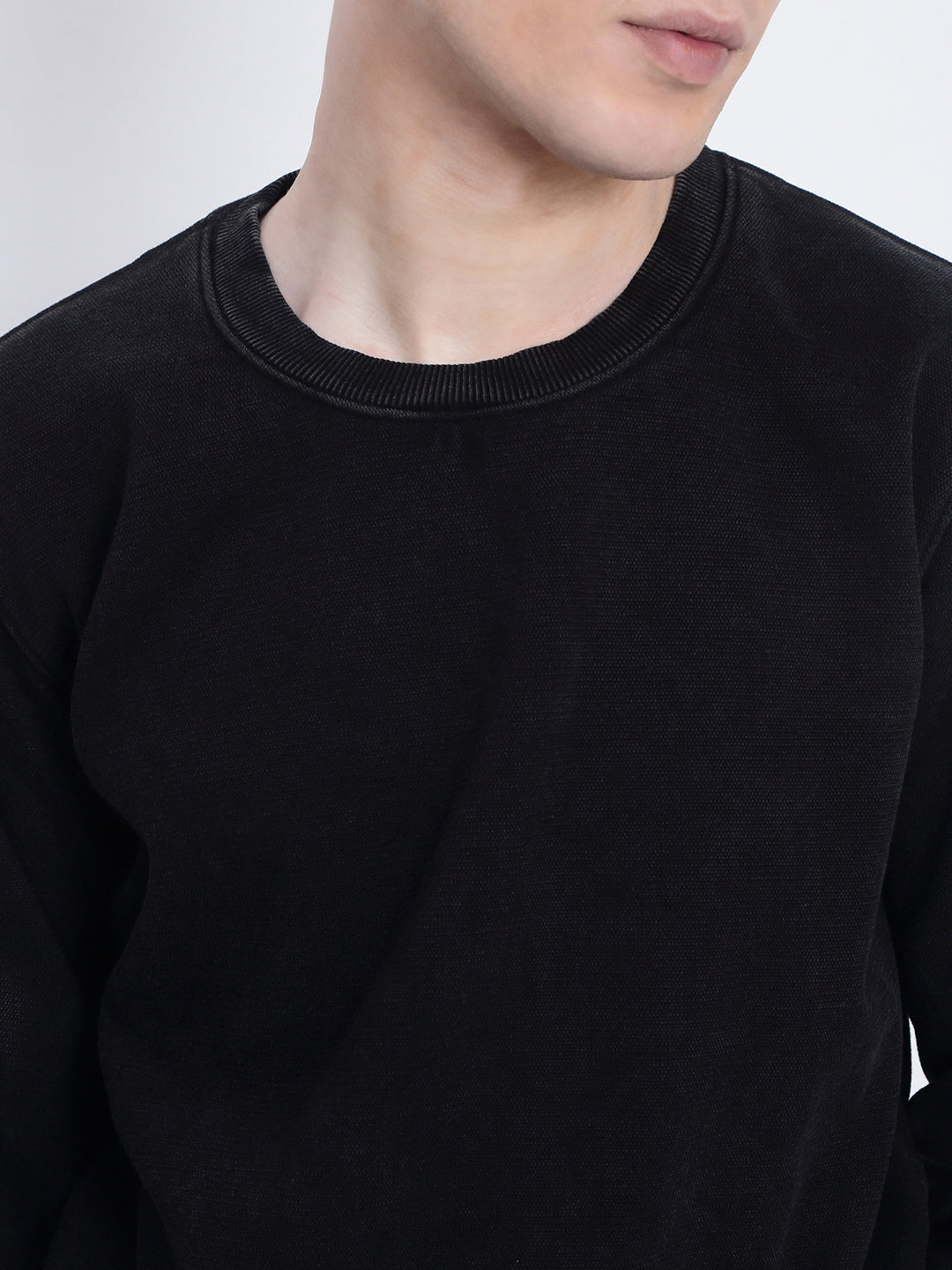 Men's Black Round Neck Sweatshirt