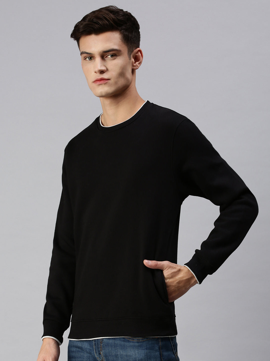 Men Solid Black Sweatshirt