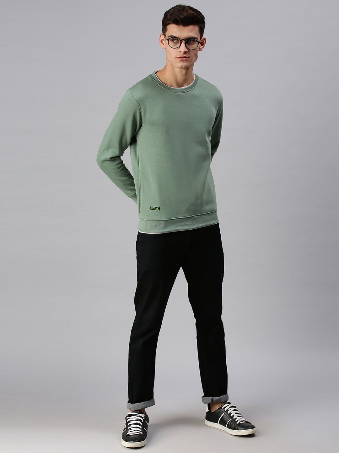 Men Solid Green Sweatshirt