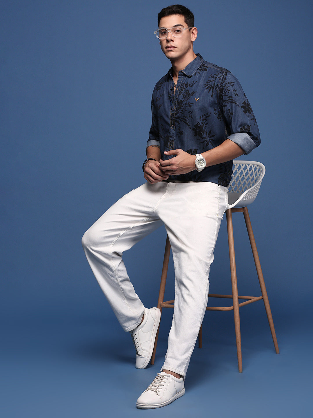 Men Floral Navy Blue Slim Fit Shirt