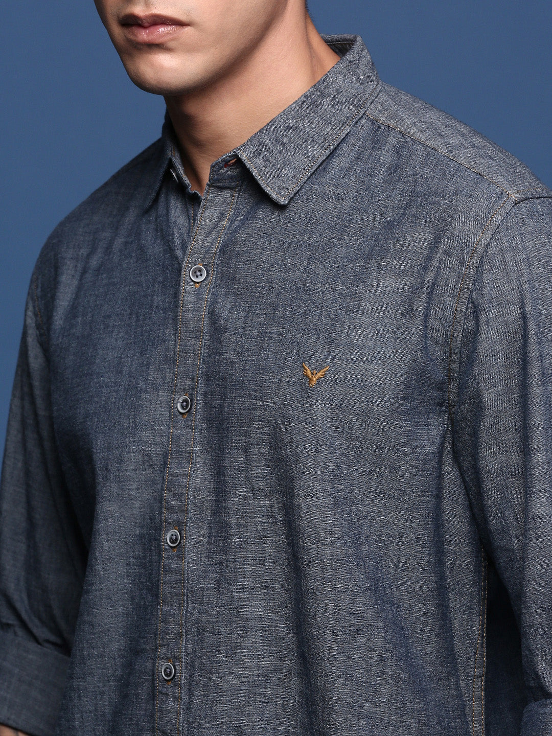 Men Solid Navy Blue Slim Fit Shirt