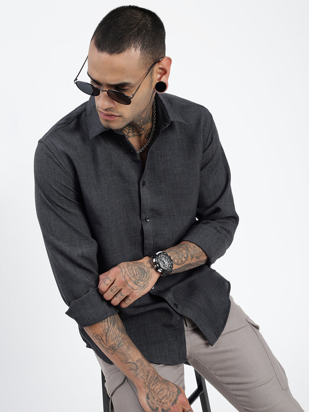 Men Solid Grey Slim Fit Shirt