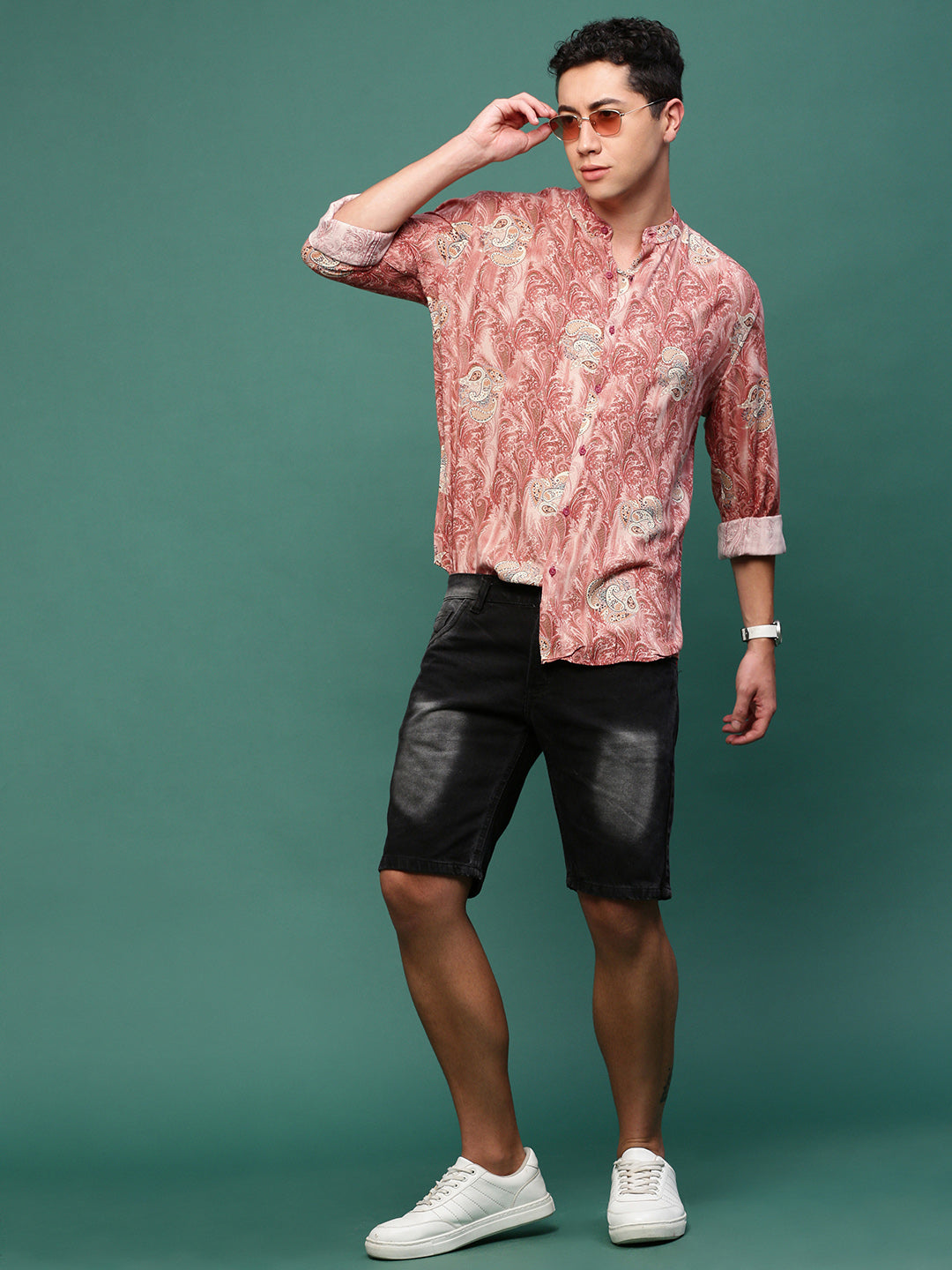 Men Peach Graphic Slim Fit Shirt