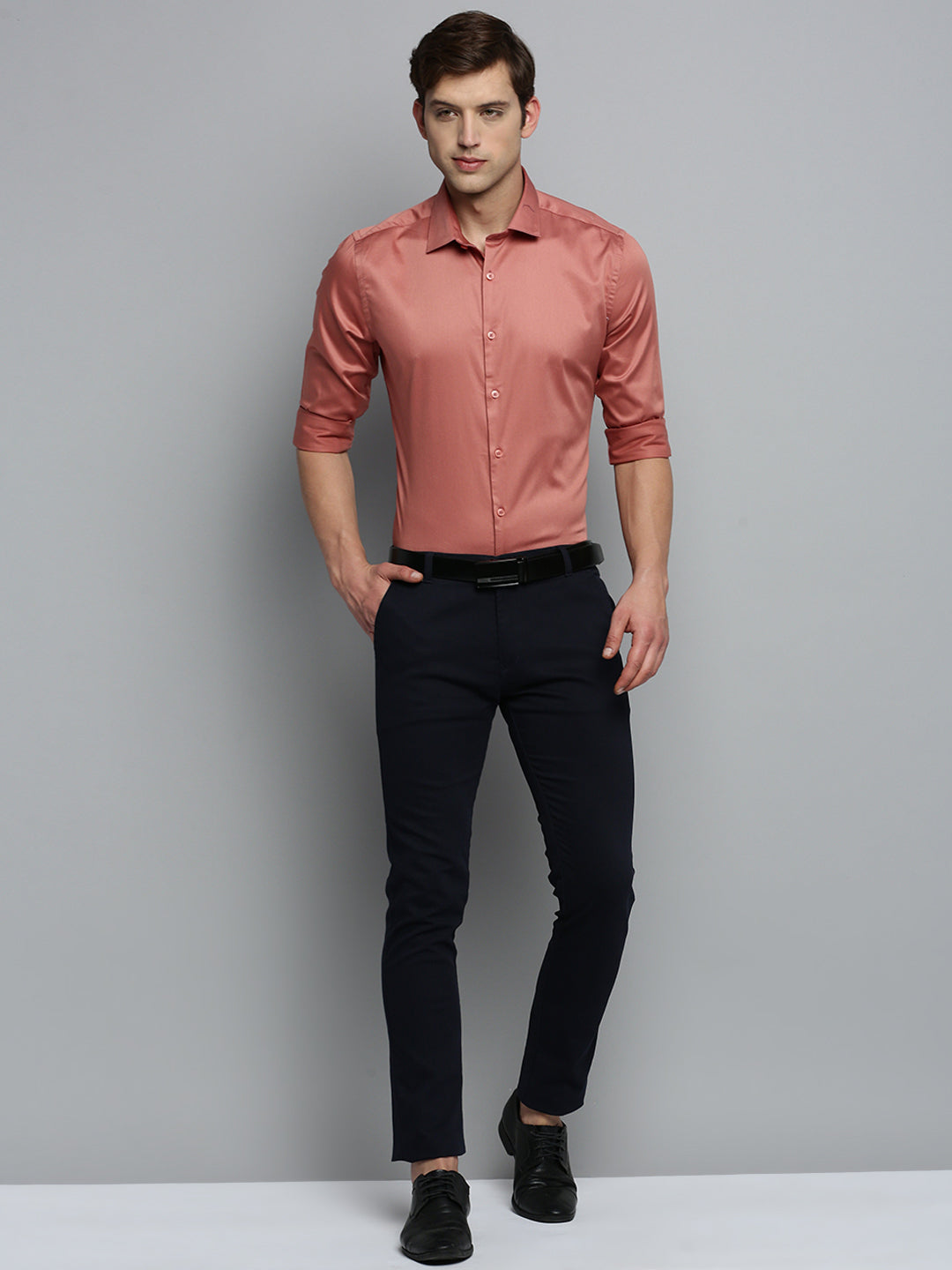 Men Spread Collar Solid Coral Shirt