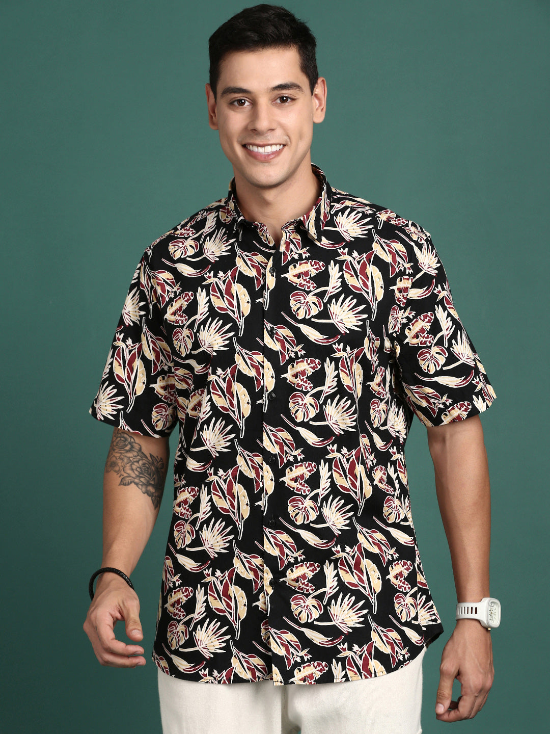 Men Floral Black Slim Fit Shirt