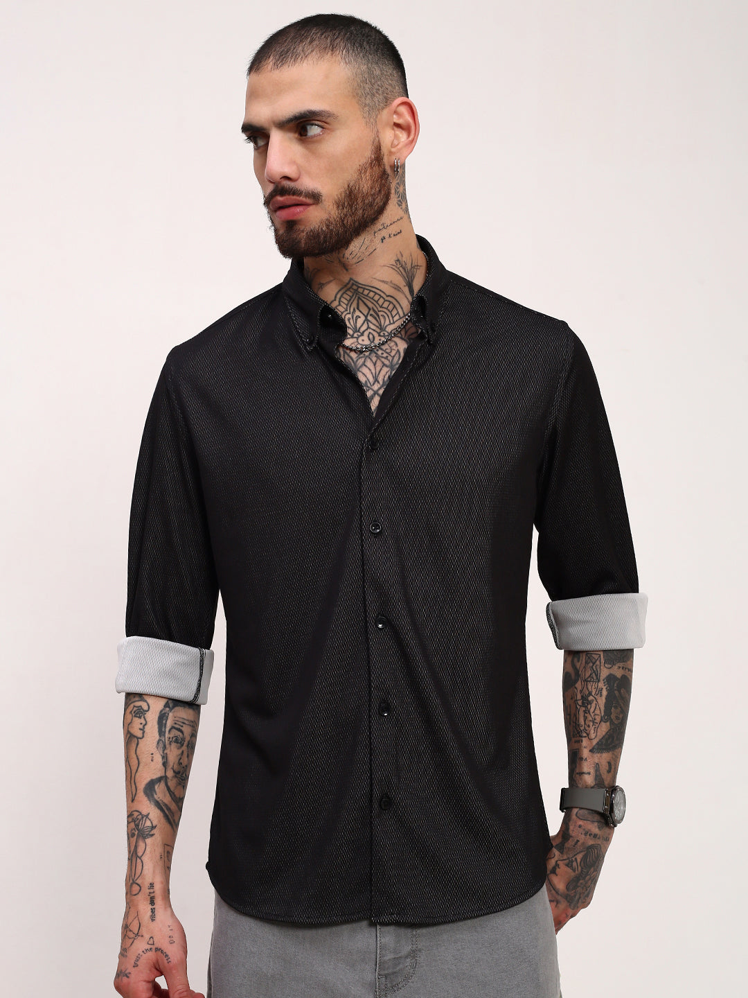 Men Black Solid Slim Fit Shirt