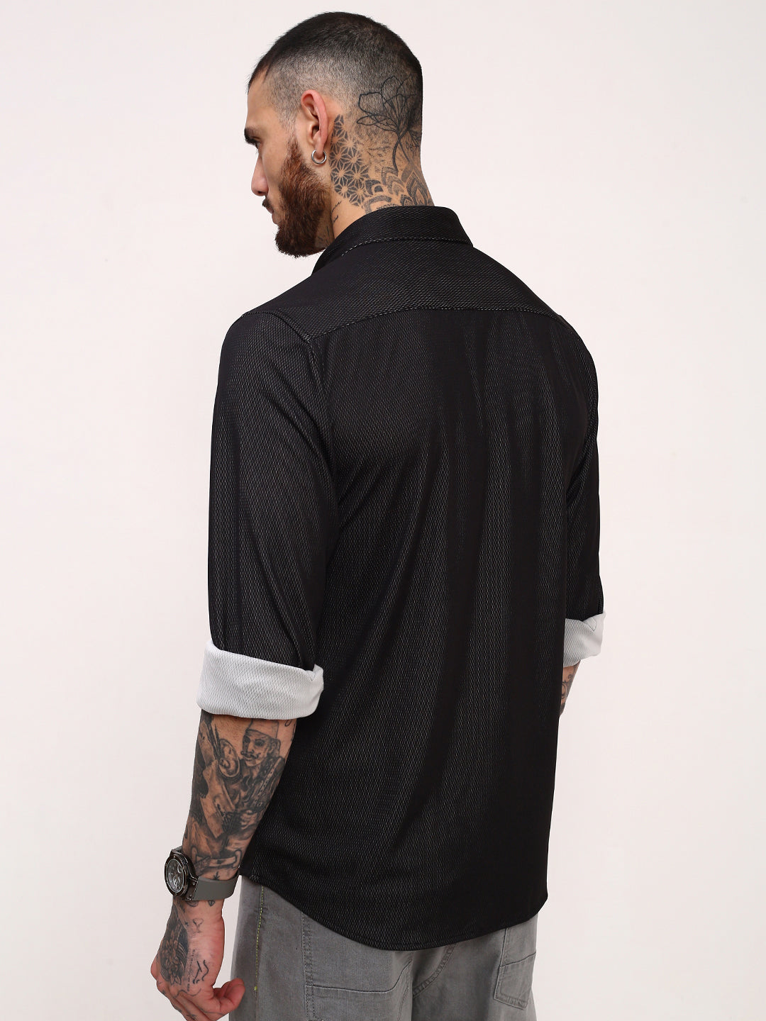 Men Black Solid Slim Fit Shirt