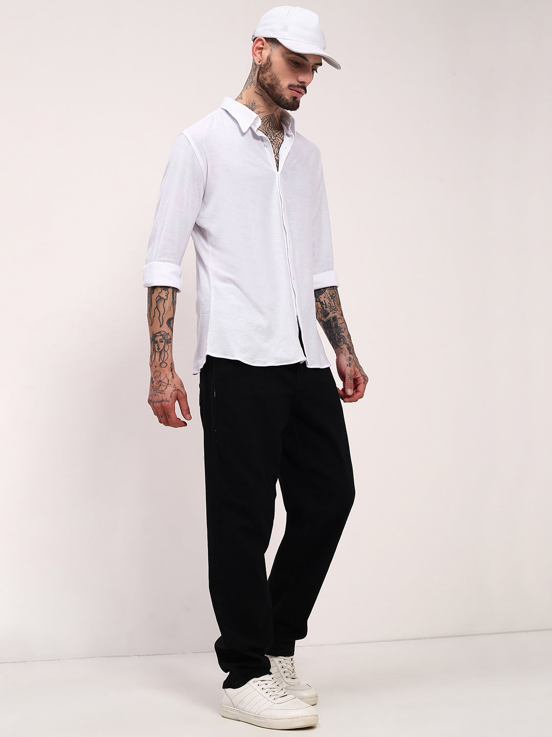 Men White Solid Slim Fit Shirt