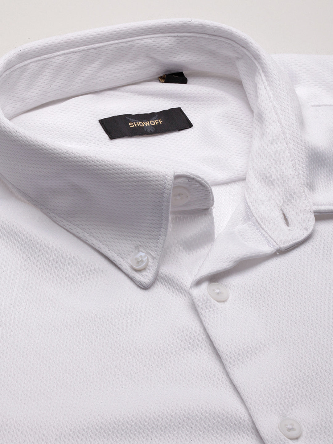 Men White Solid Slim Fit Shirt