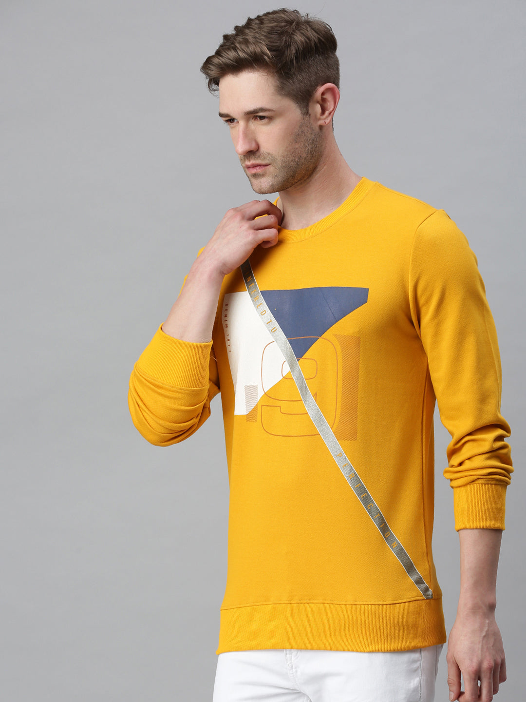 Men Printed Yellow Sweatshirt