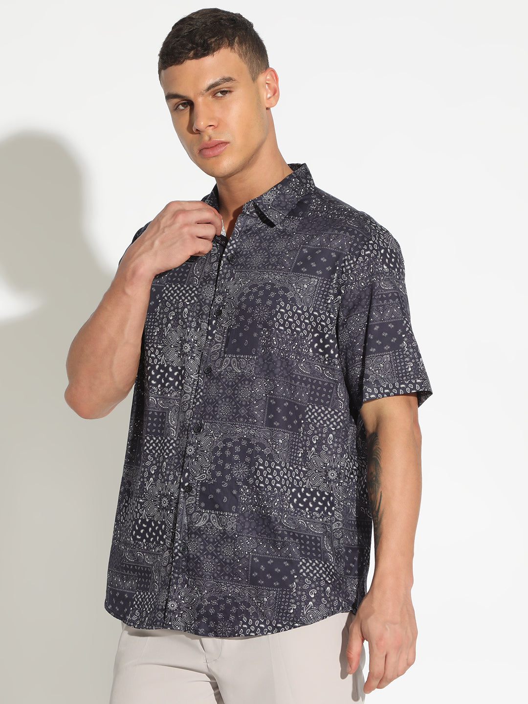 Men's Abstract Navy Blue Button Down Short Sleeve Shirt