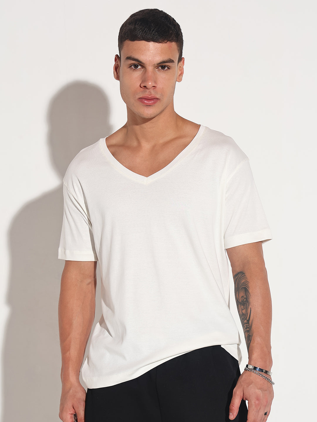 Men's White V-Neck Regular Fit T-Shirt