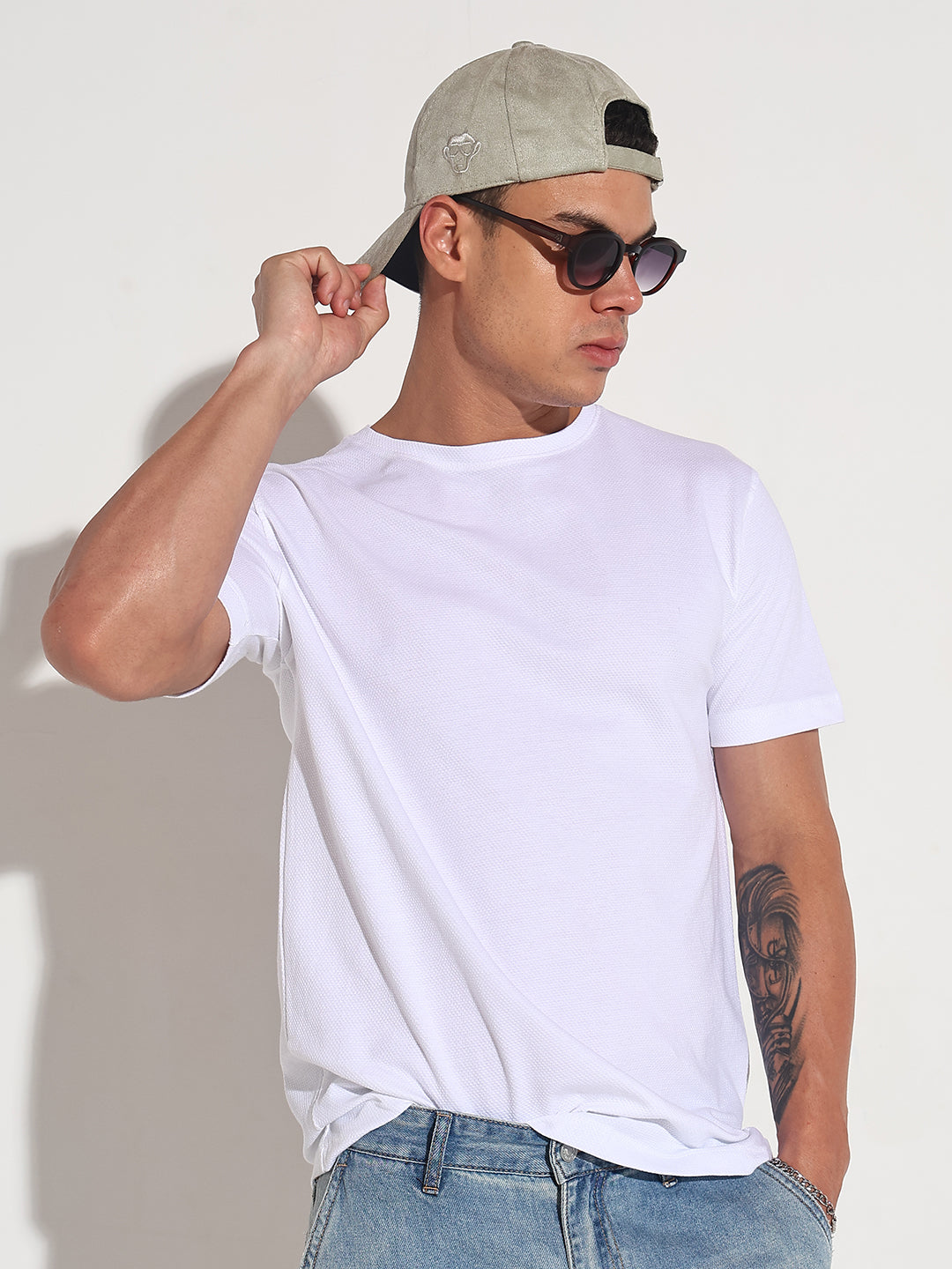 Men's White Round Neck Regular Fit T-Shirt