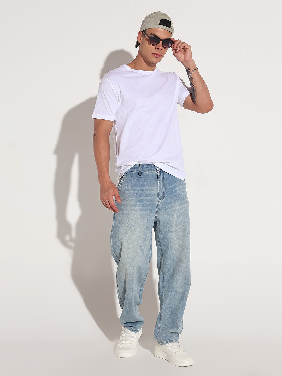 Men's White Round Neck Regular Fit T-Shirt