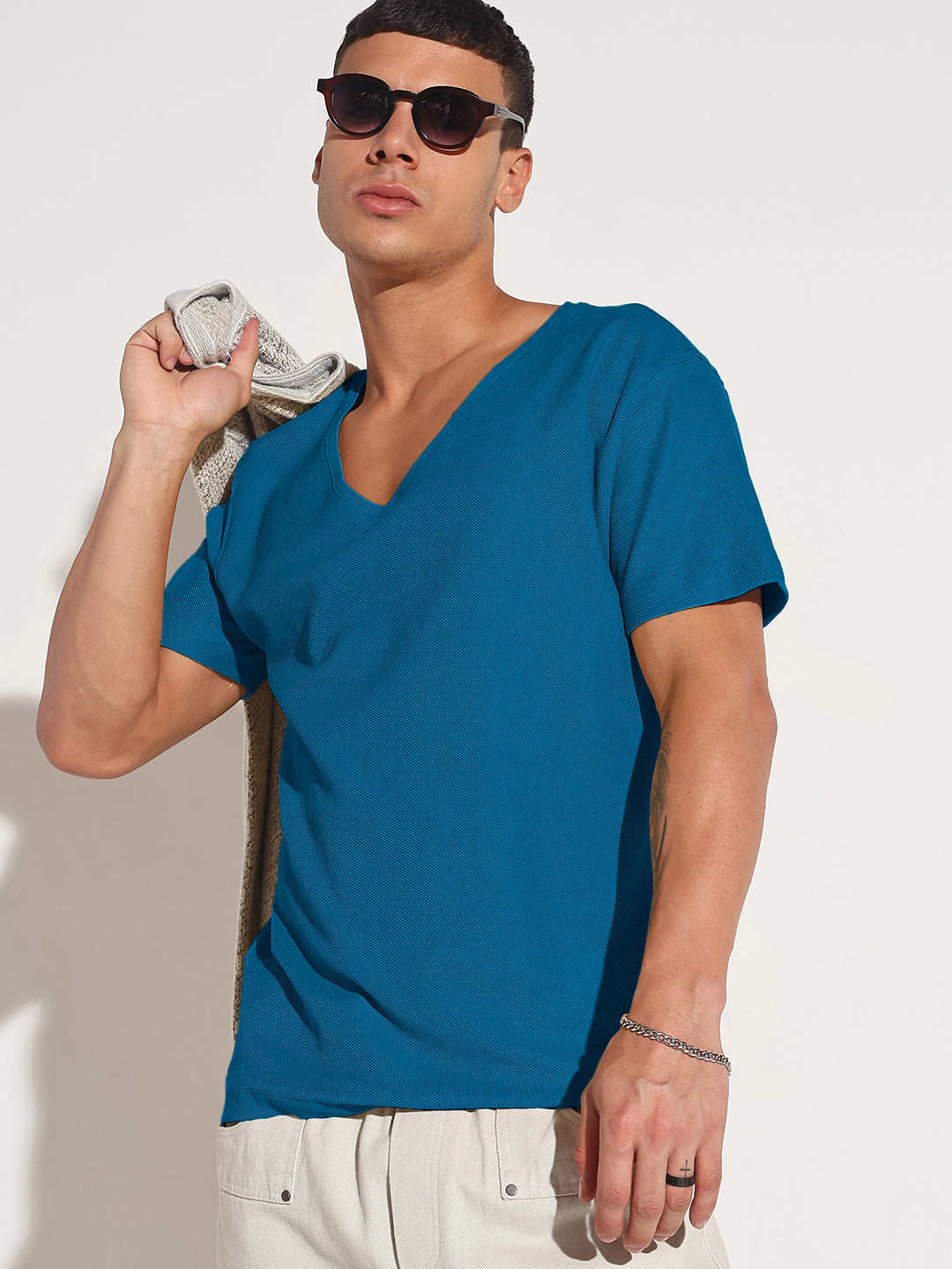 Men's Blue V-Neck Regular Fit T-Shirt