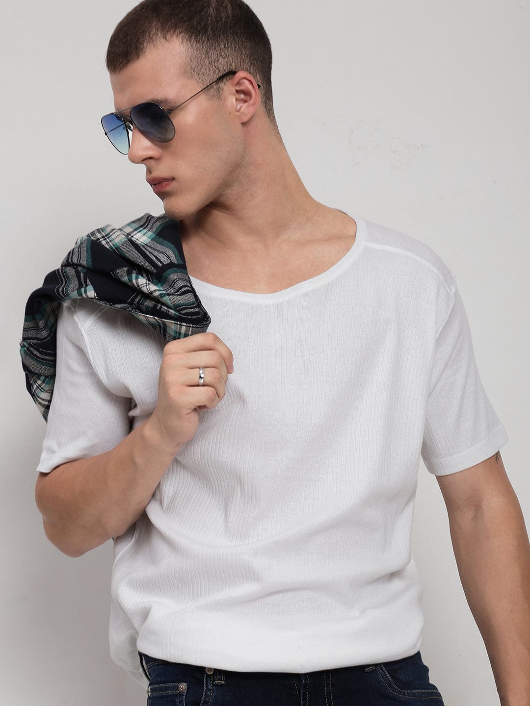 Men's White Round Neck Regular Fit T-Shirt