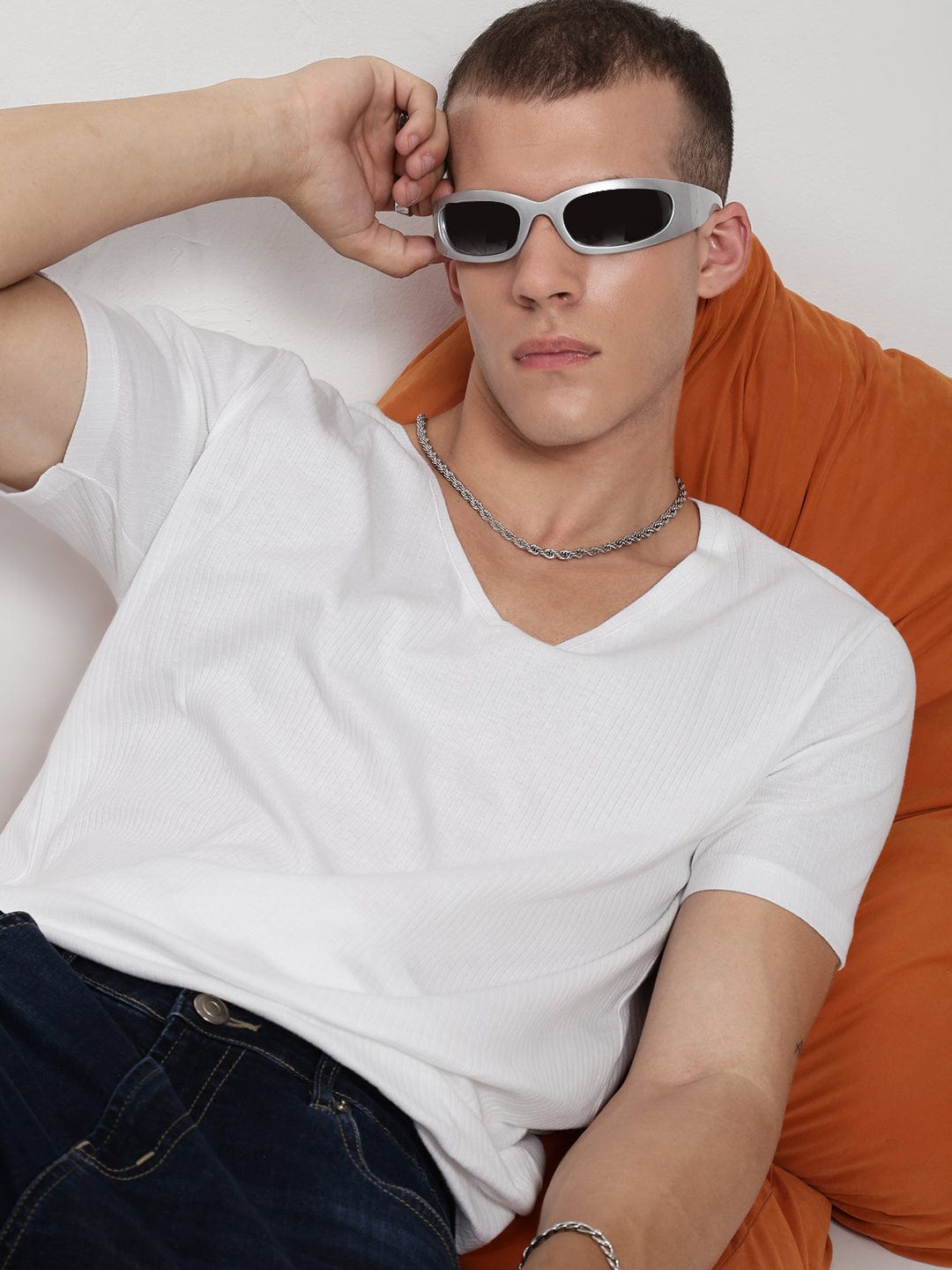 Men's White V-Neck Regular Fit T-Shirt