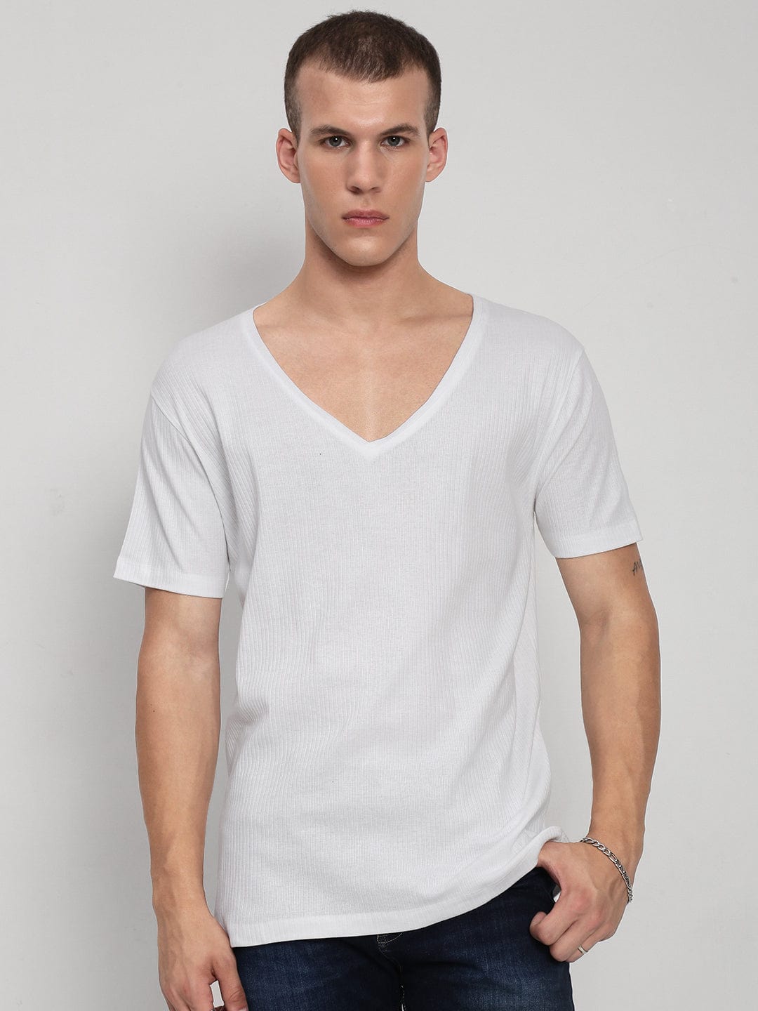 Men's White V-Neck Regular Fit T-Shirt
