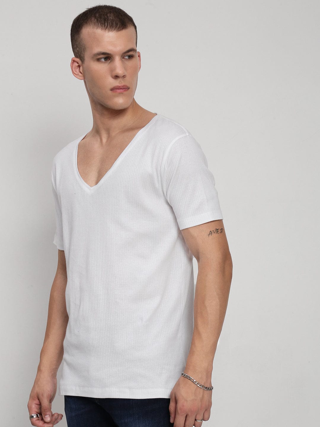 Men's White V-Neck Regular Fit T-Shirt