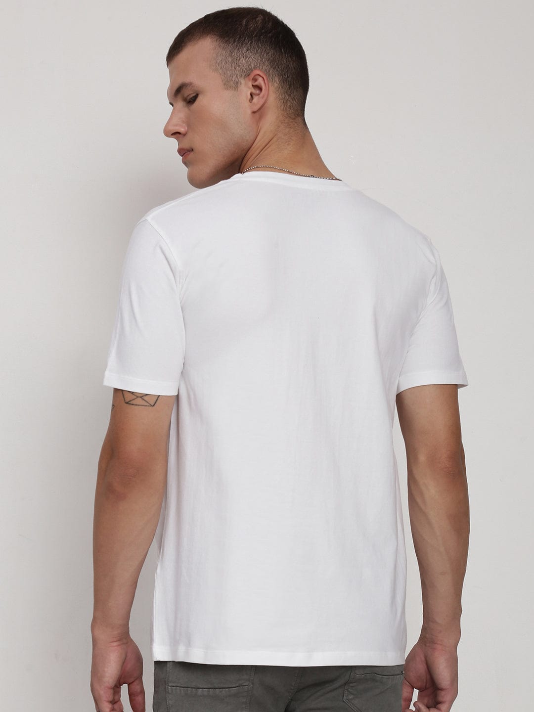 Men's White V-Neck Regular Fit T-Shirt