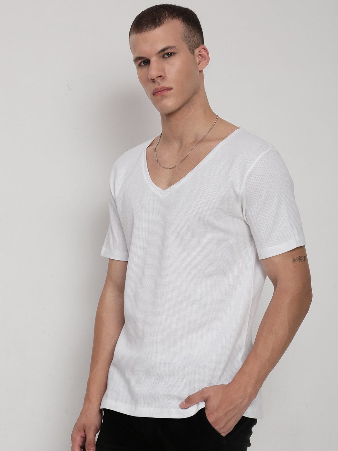Men's White V-Neck Regular Fit T-Shirt
