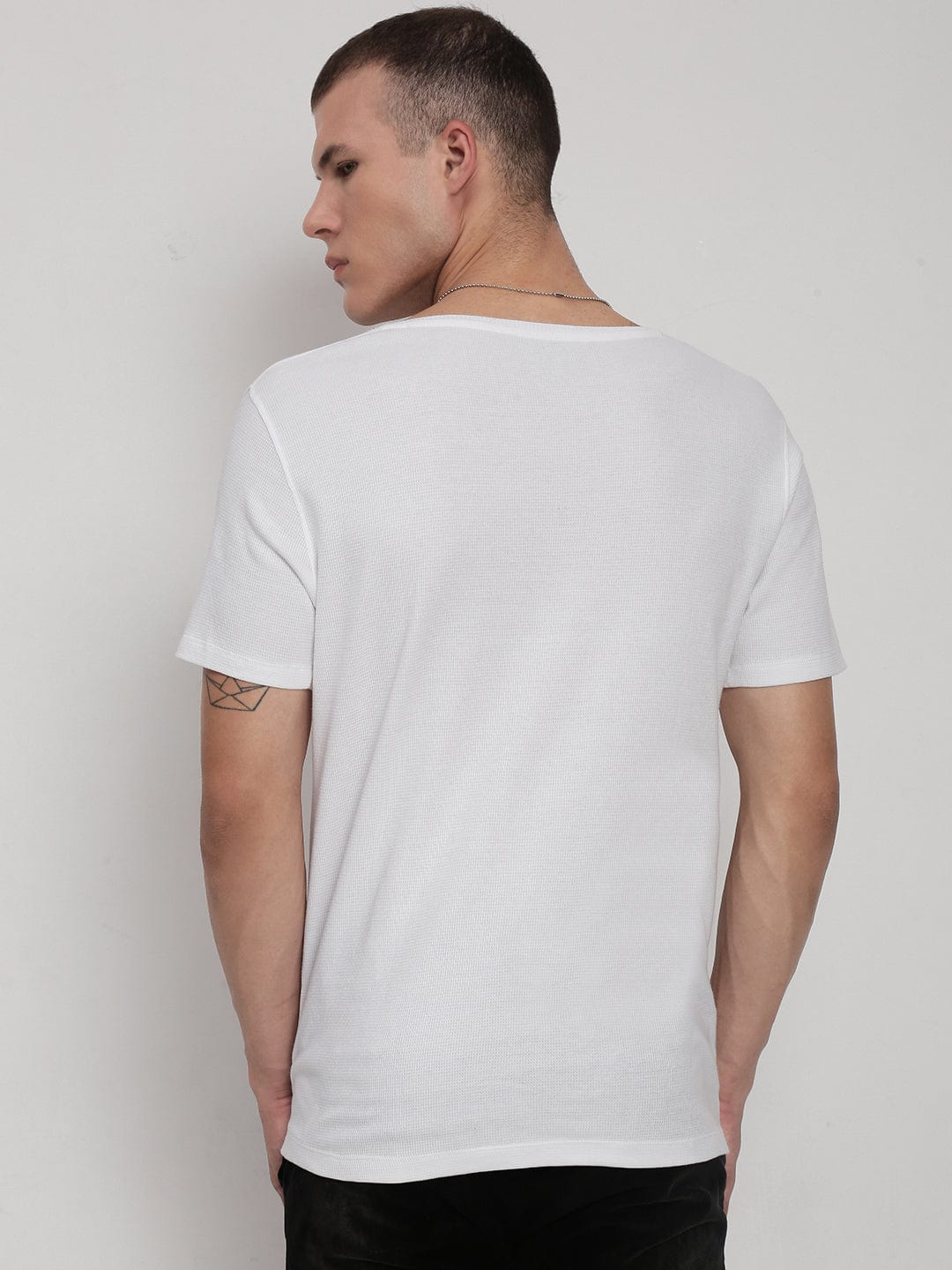 Men's White V-Neck Regular Fit T-Shirt