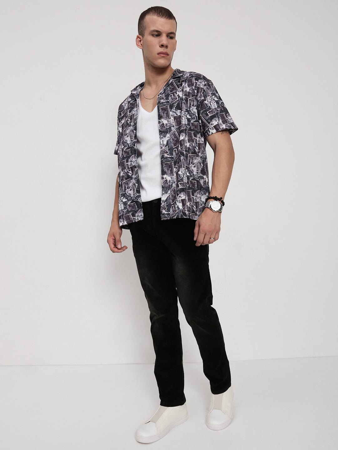 Men's White V-Neck Regular Fit T-Shirt