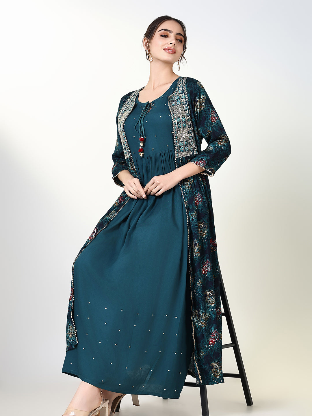 Women Teal Solid A Line Kurta with Overcoat