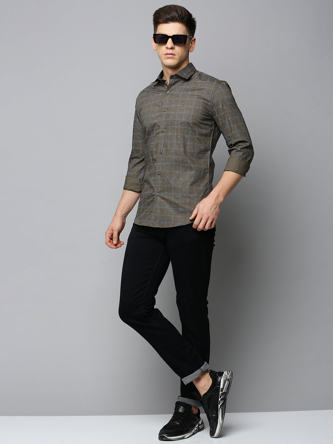 Men Spread Collar Checked Olive Shirt