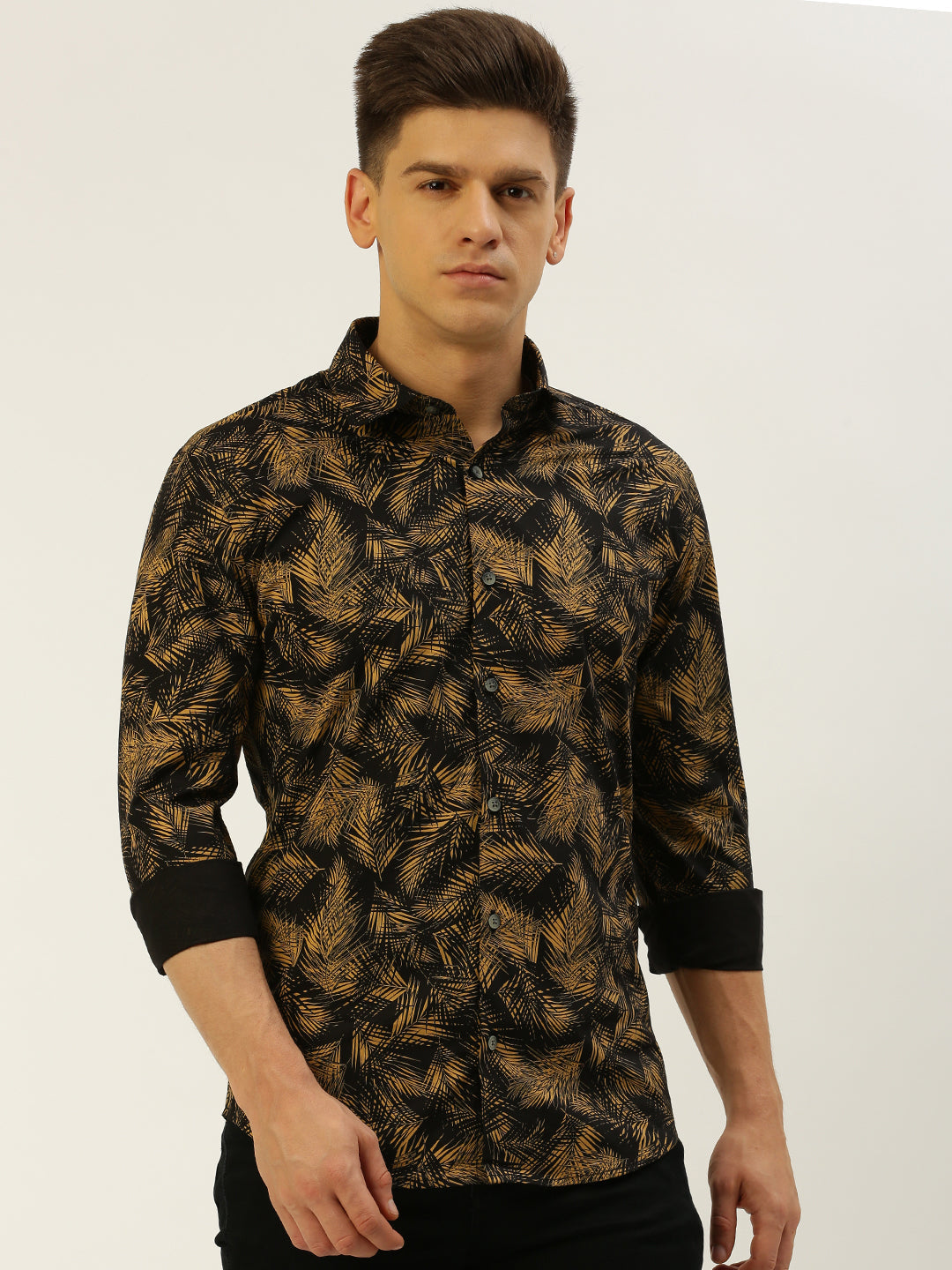 Men Spread Collar Printed Black Shirt