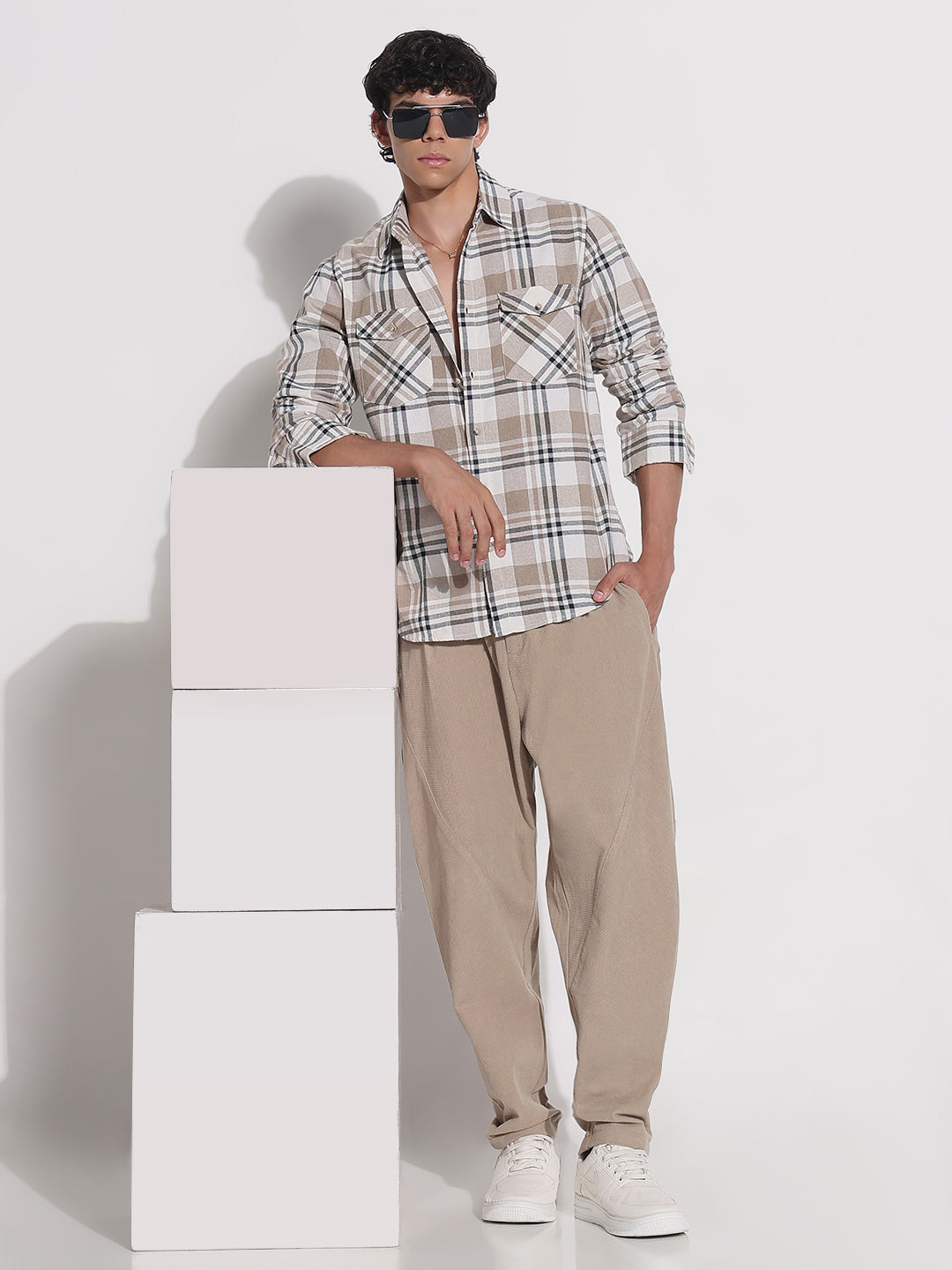 Men's Cream Checked Relaxed Fit Shirt