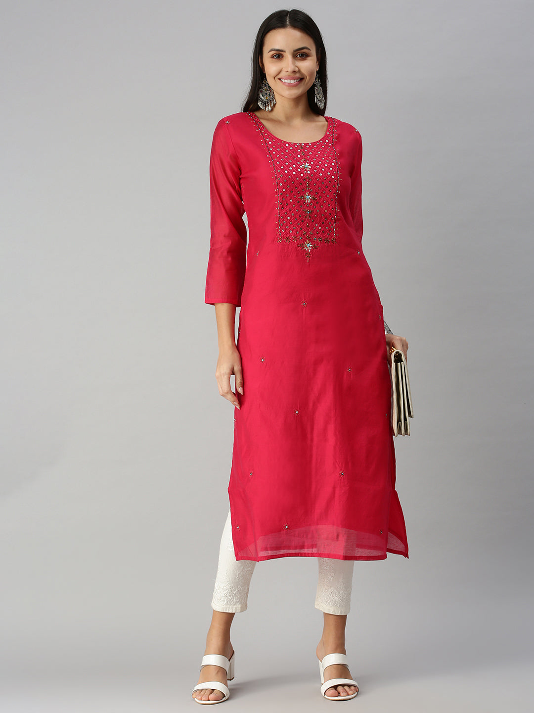 Women Embroidered Pink Straight Kurta