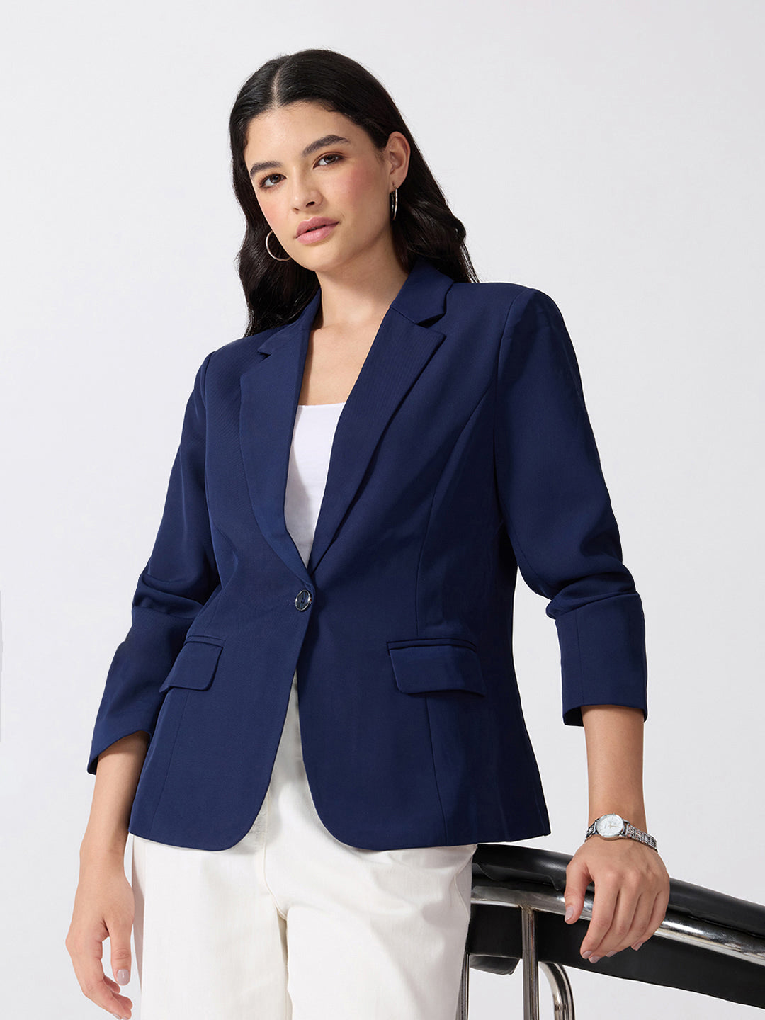 Women’s Navy Blue Tailored Fit Single-Breasted Blazer with Notched Lapel