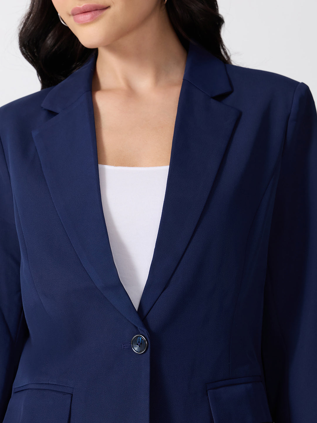Women’s Navy Blue Tailored Fit Single-Breasted Blazer with Notched Lapel