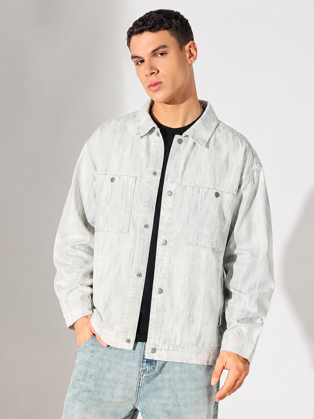 Men’s Denim Off White Shacket with Dual Chest Pockets and Snap Buttons