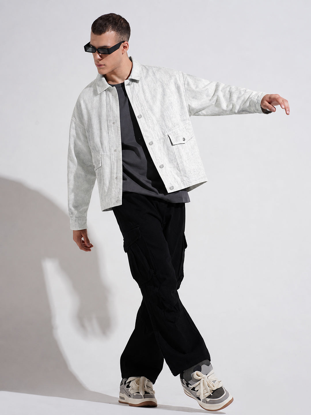 Men’s Denim Off White Shacket with Dual Chest Pockets and Snap Buttons