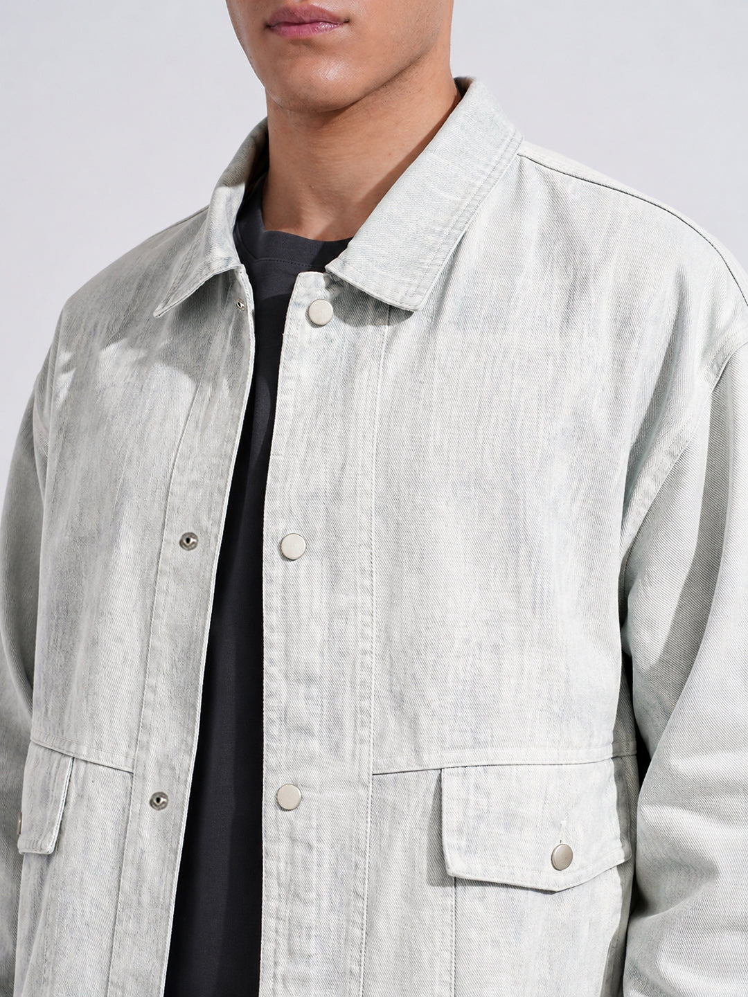 Men’s Denim Off White Shacket with Dual Chest Pockets and Snap Buttons