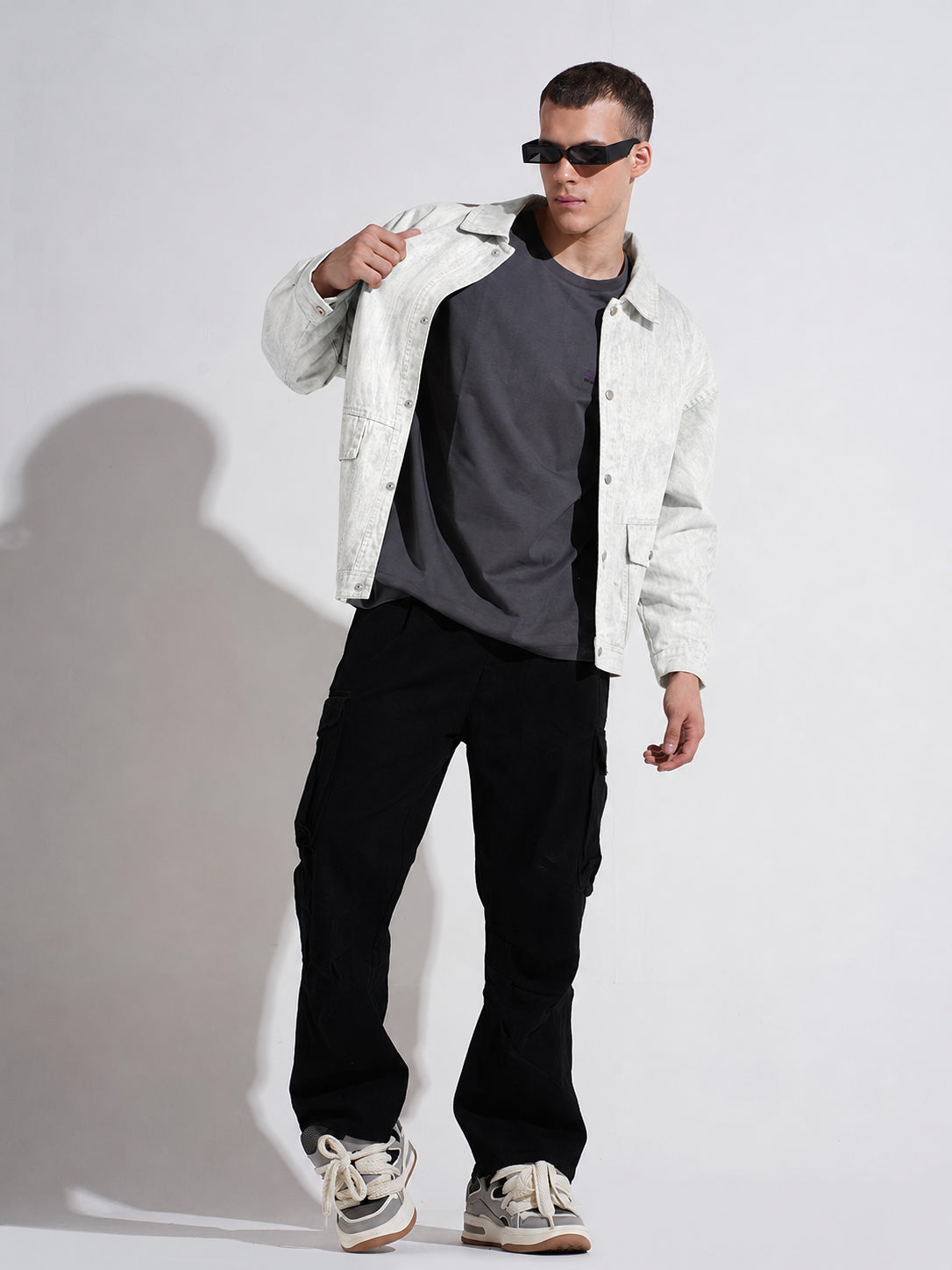 Men’s Denim Off White Shacket with Dual Chest Pockets and Snap Buttons