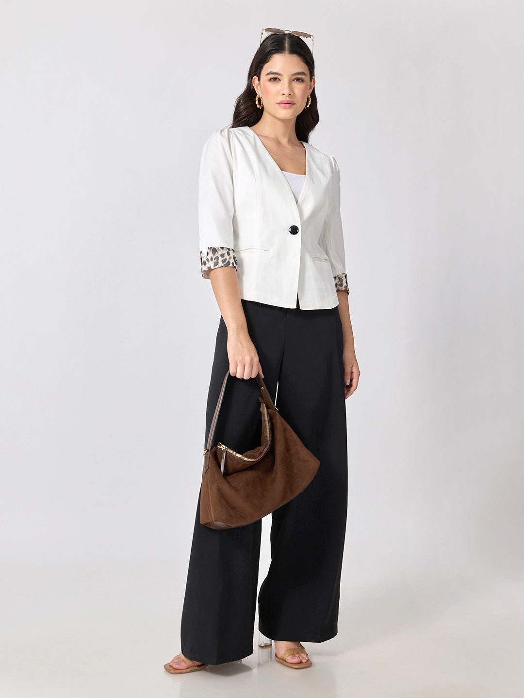 Women’s White Single-Breasted Blazer with Notched Lapel