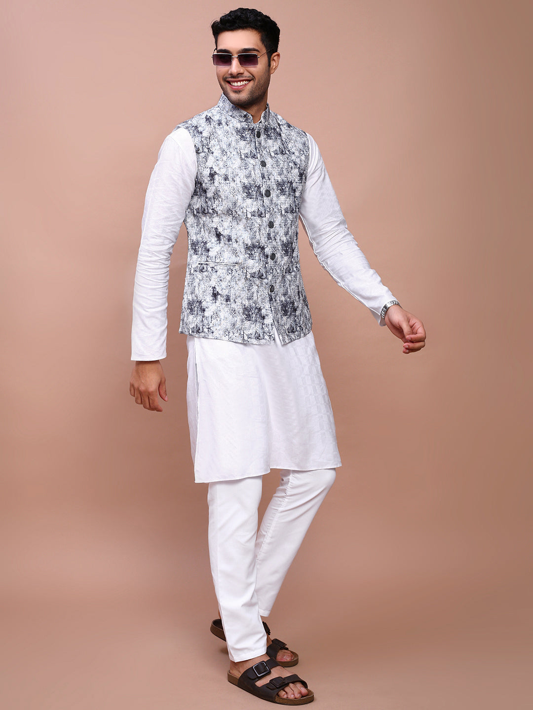 Men Embroidered Grey Slim Fit Nehru Jacket