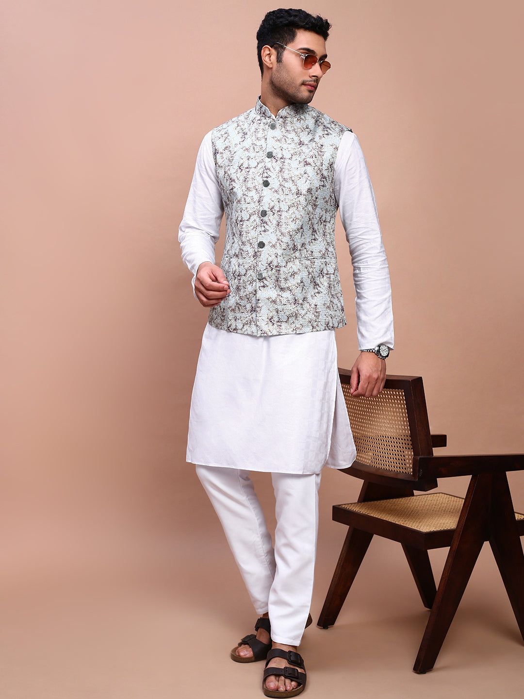 Men Embroidered Sea Green Slim Fit Nehru Jacket