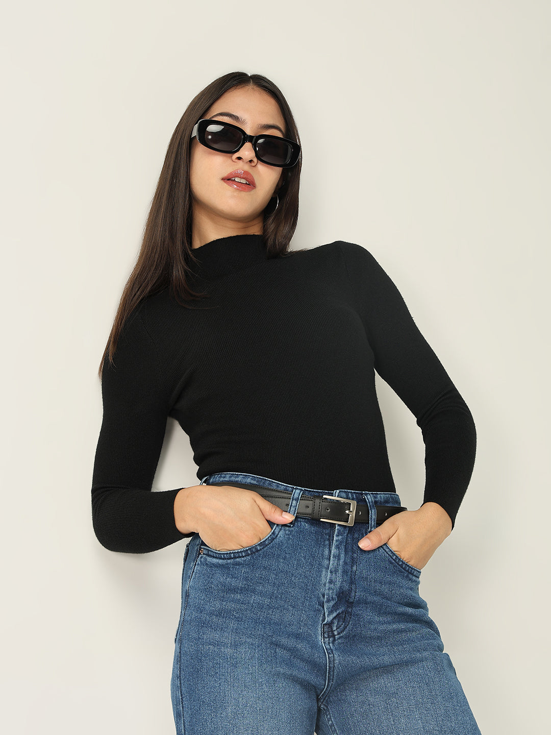 Women Solid Black Fitted Top